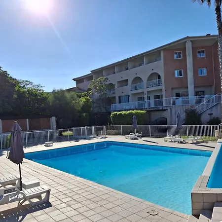 Avec Piscine Florent - Flo300-259 Saint-Florent (Corsica)