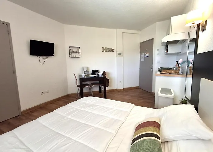 Apartment Avec Piscine Florent - Flo300-259 Saint-Florent (Corsica)